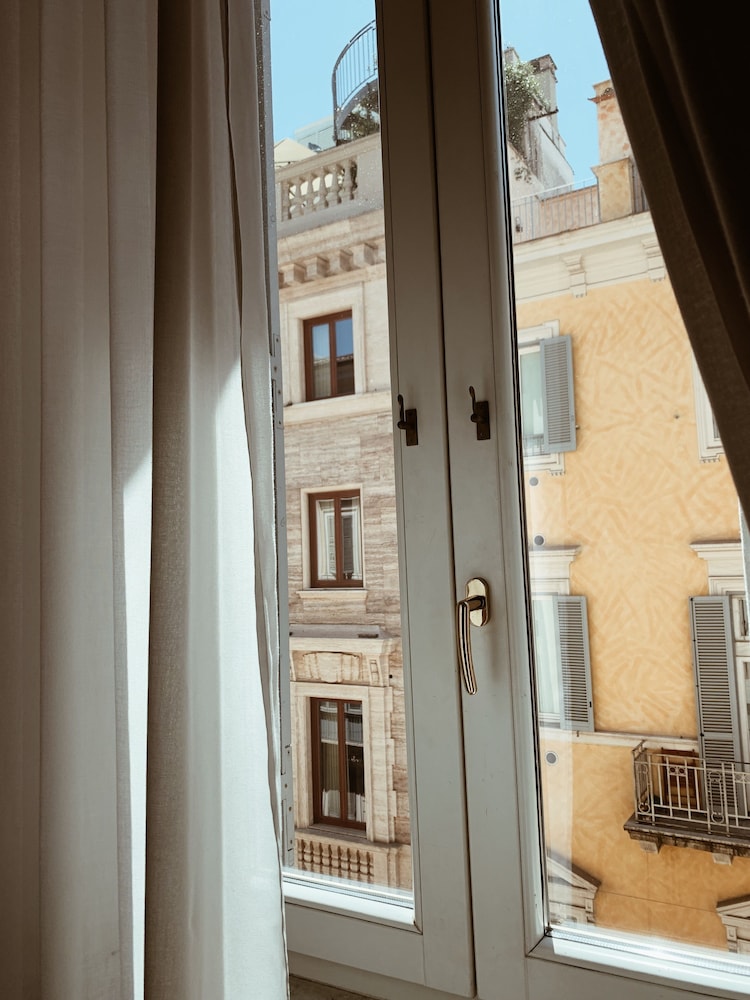 Residenza Sciarra 60/66