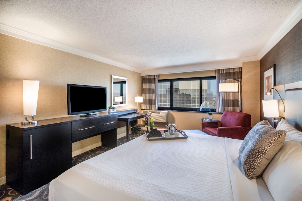 Sonesta Los Angeles Airport LAX 14/50