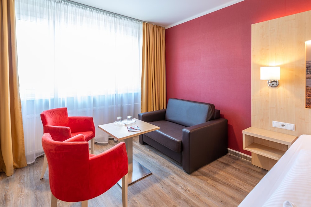 Das Hotel an der Stadthalle - Rostock Hauptbahnhof 29/45