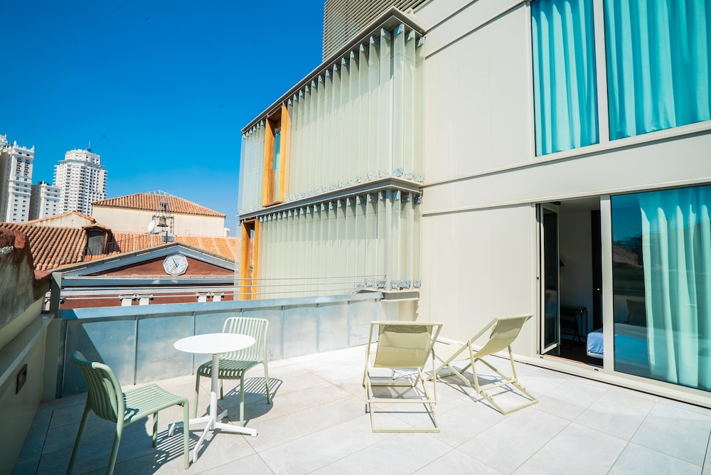 Akeah Hotel Gran Via - Adults Only 32/50
