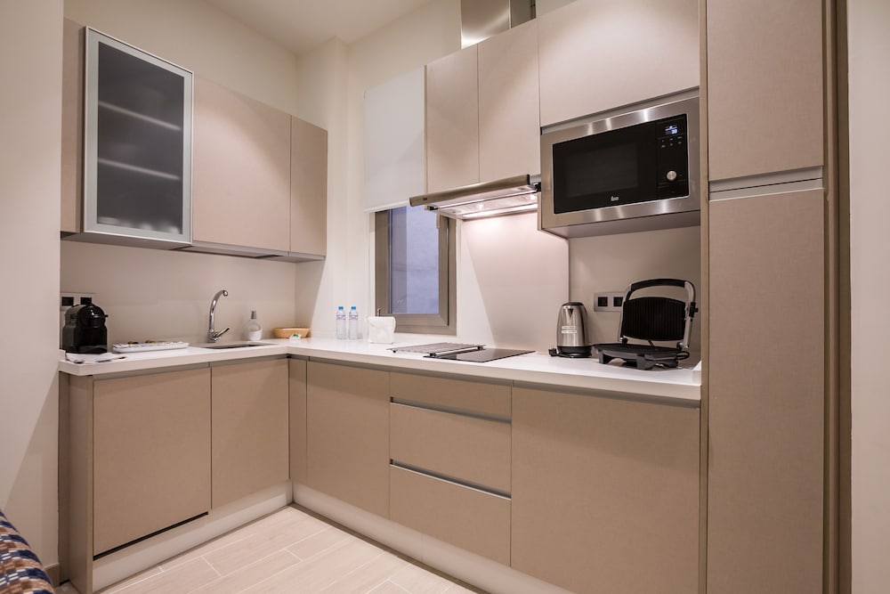 Welldone Cathedral Suites 35/50