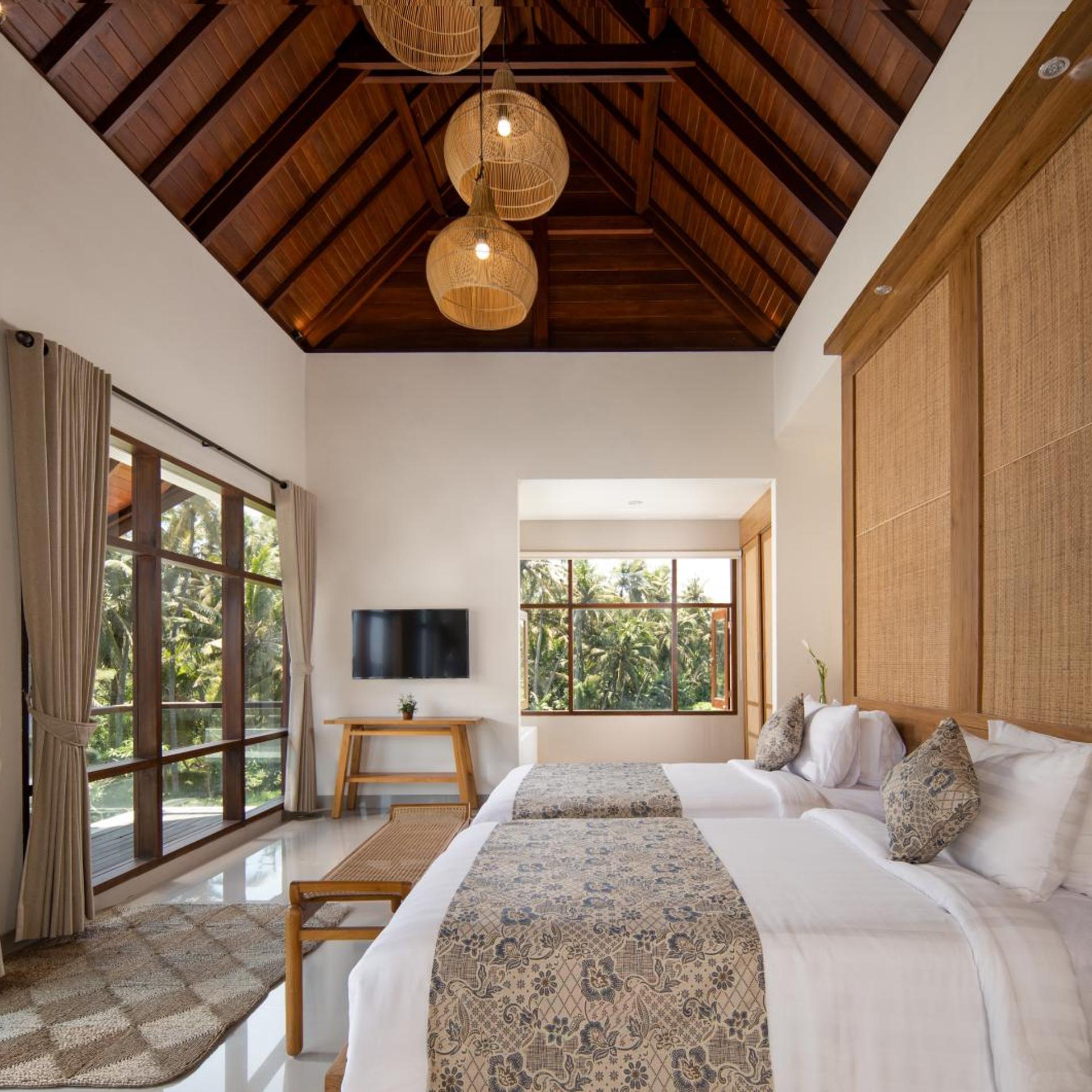 2 Bedrooms, Villa
