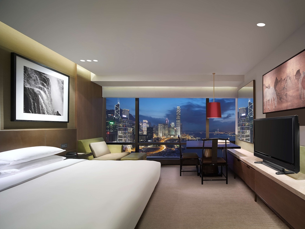 GRAND HYATT HONG KONG 47/69