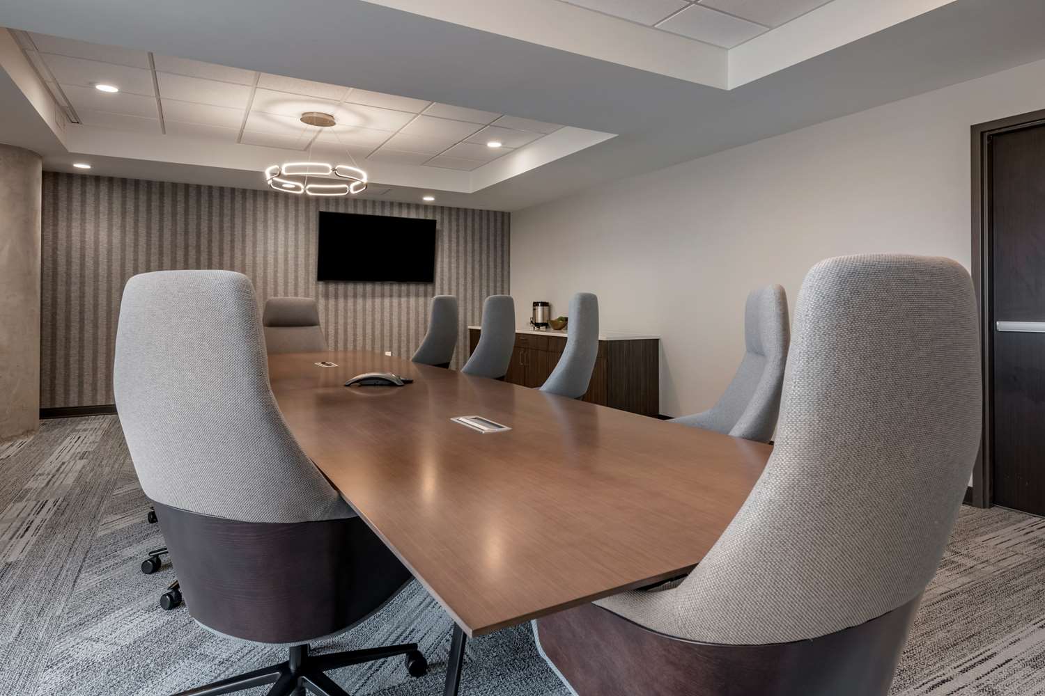 Vib Hotel by Best Western Denver RiNo 33/37