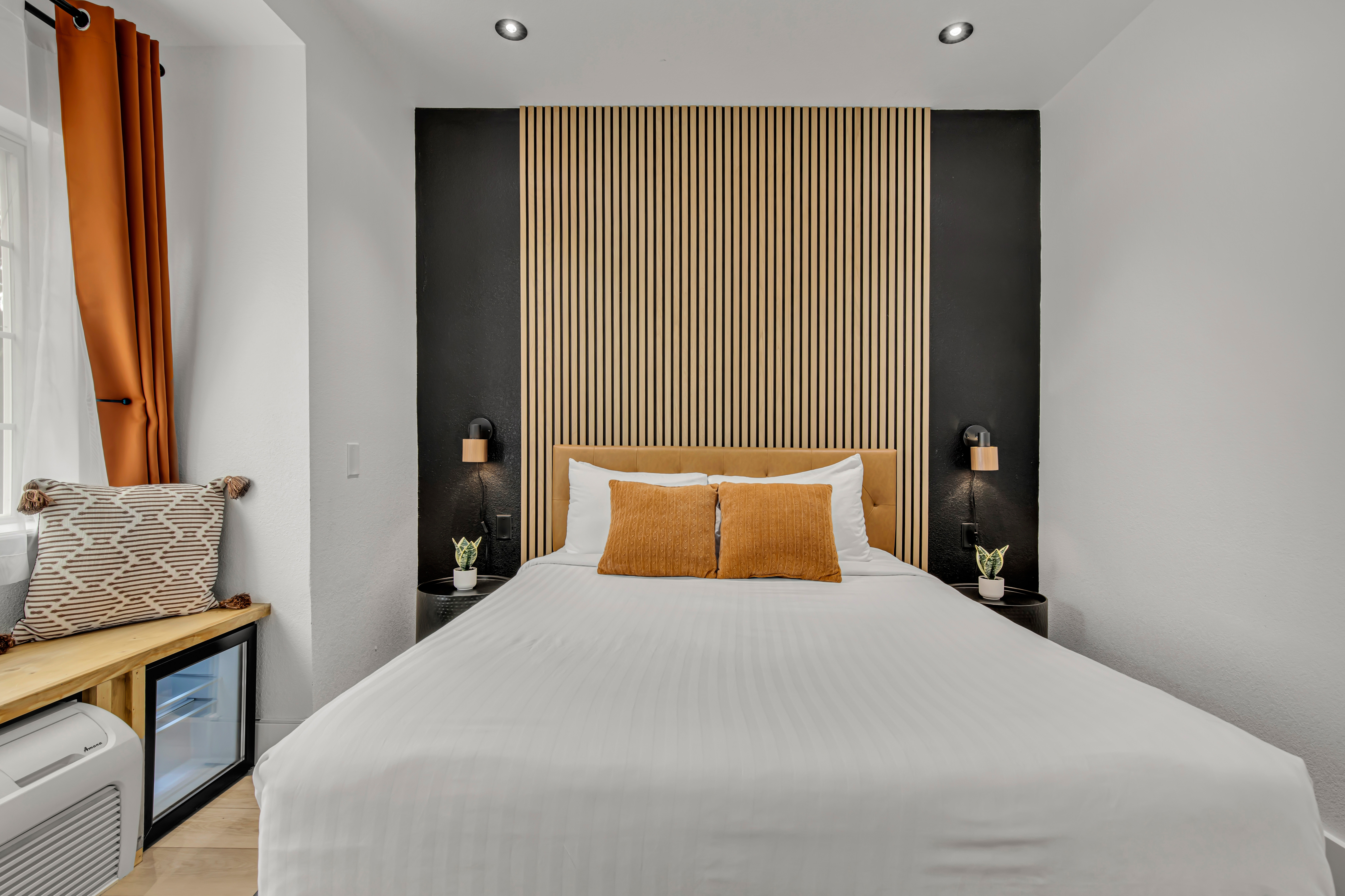 غرفة بسرير كينج، The Block Hotel 2/6