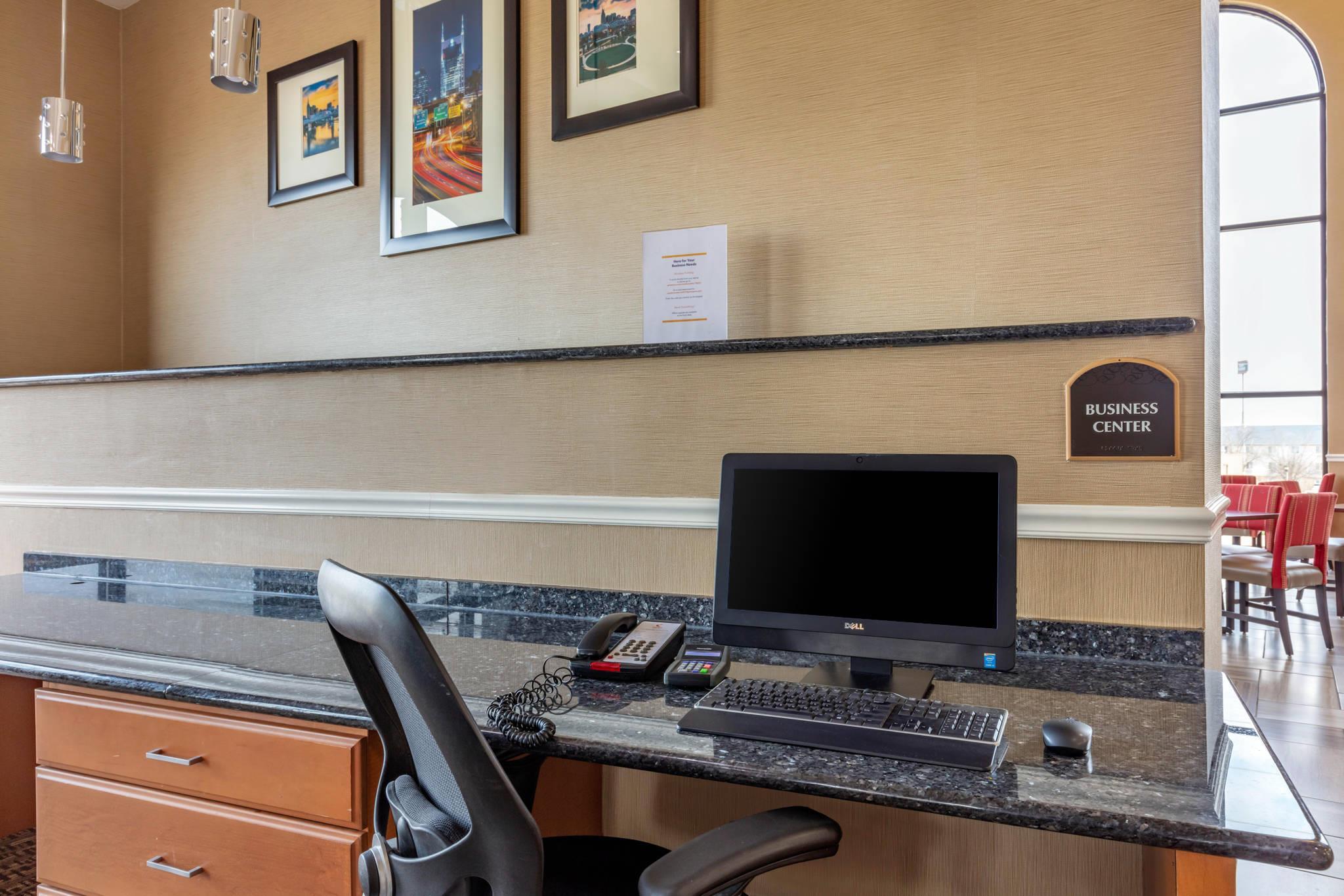 Comfort Suites Smyrna - Nashville Area 16/26
