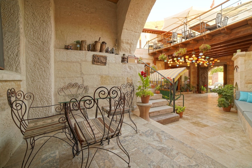 Melek Cave Hotel 7/50