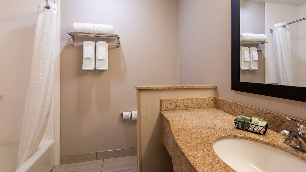 Best Western University Inn 21/44