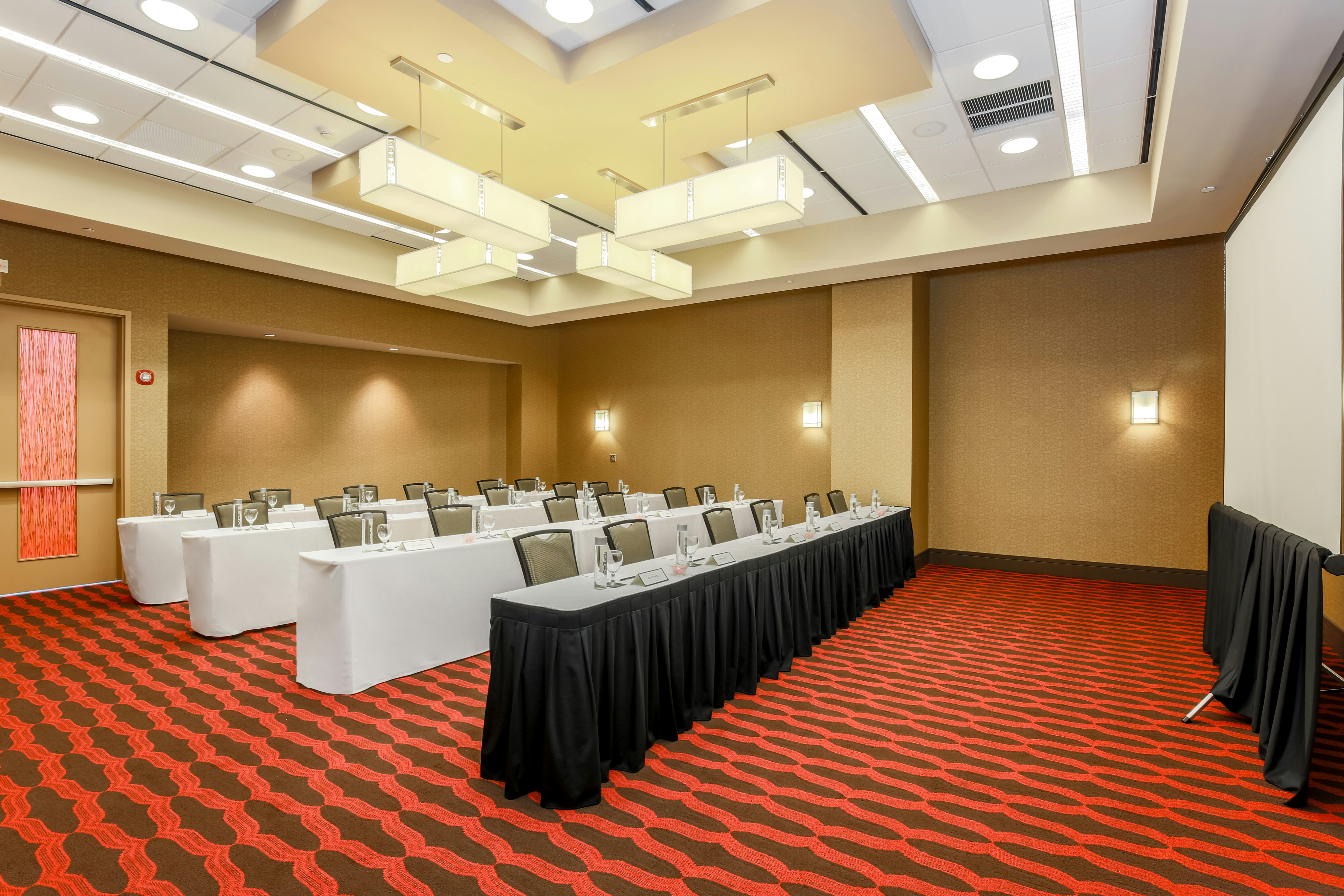 Hilton Branson Convention Center 64/77