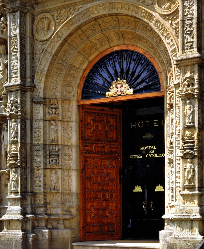 Parador De Santiago De Compostela photo3