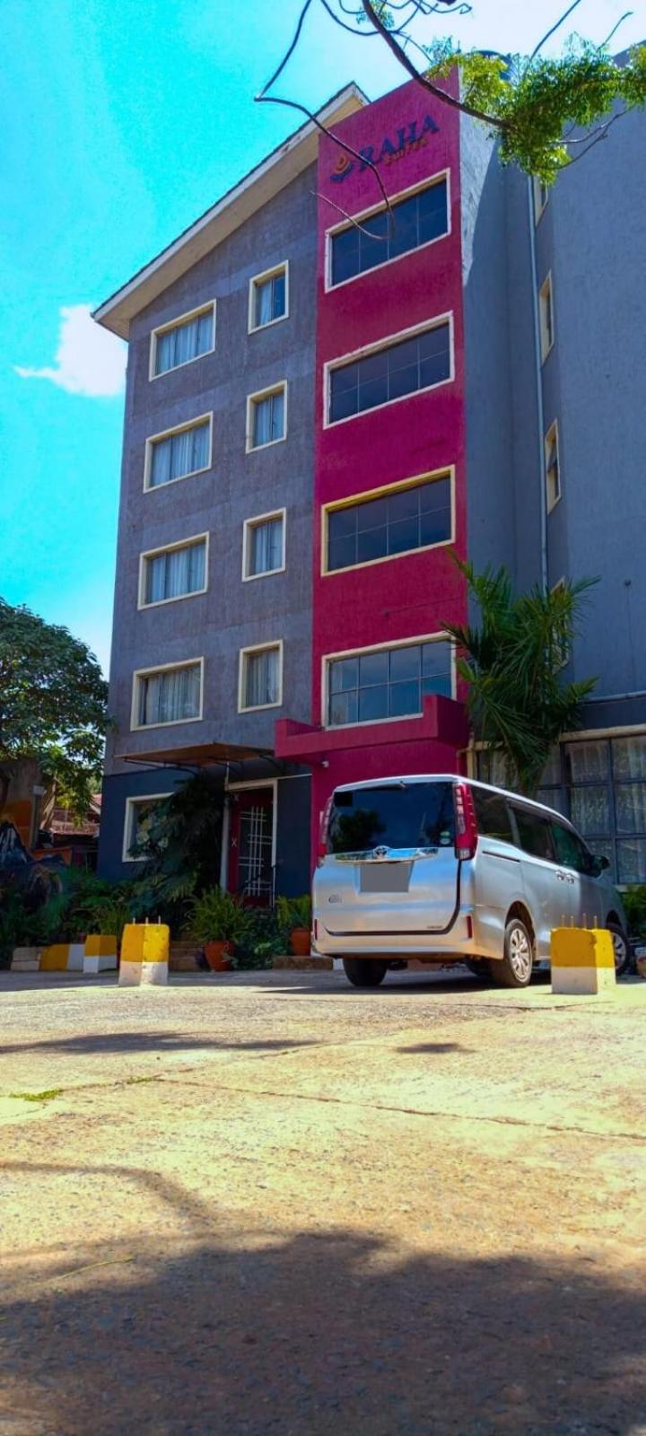 Raha Suites 3/45