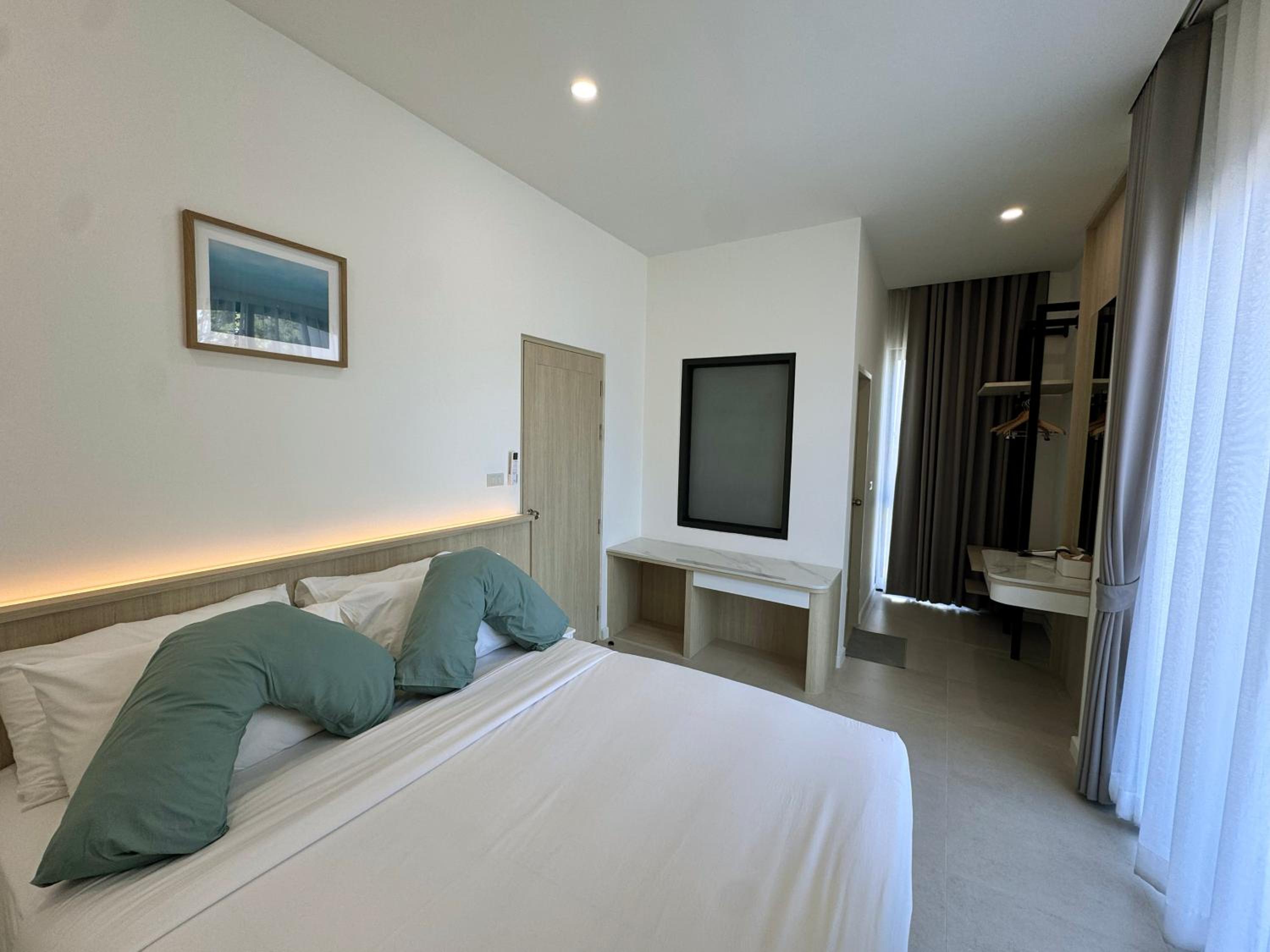 Holiday Home, 4 Bedrooms