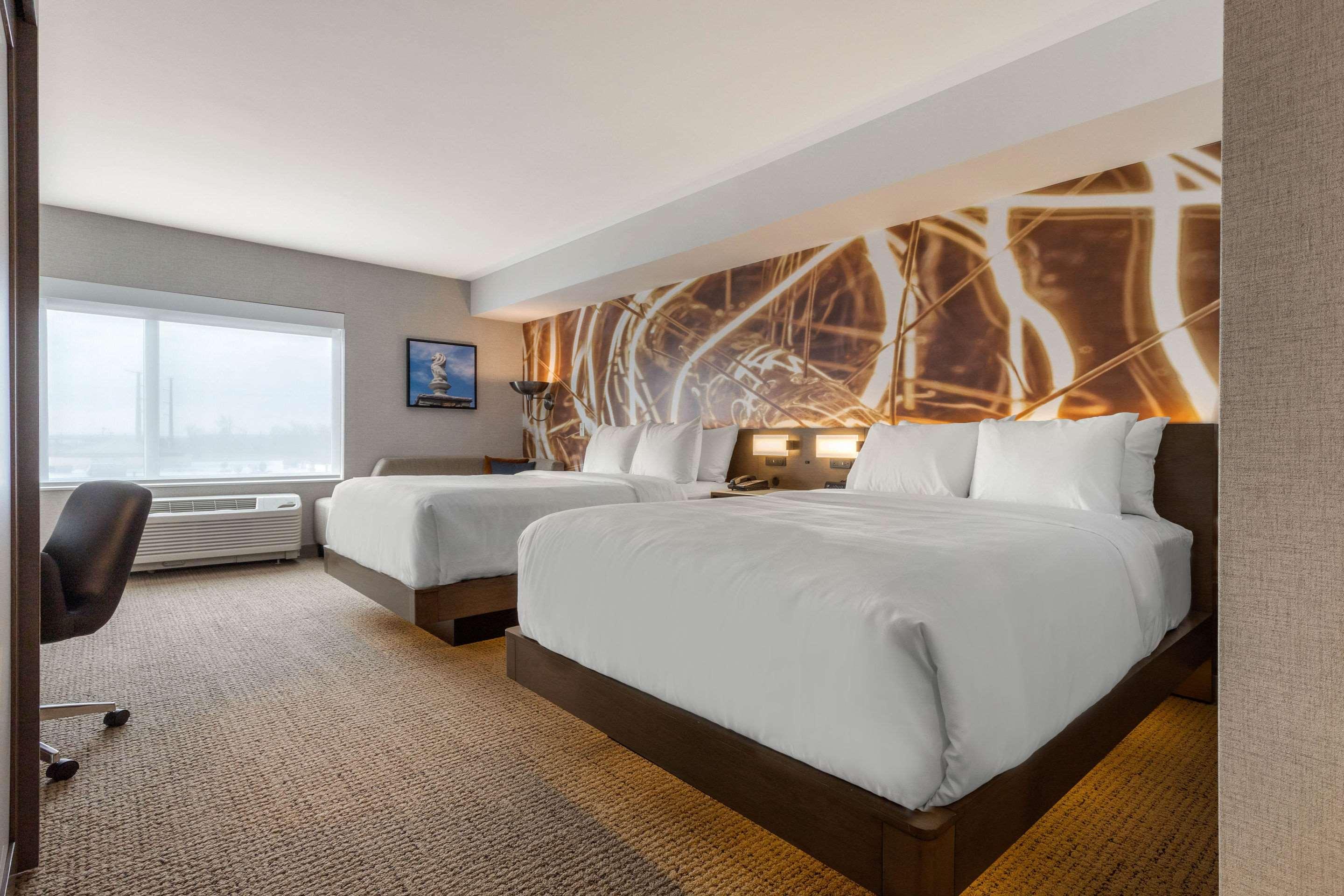 Room, 2 Queen Beds