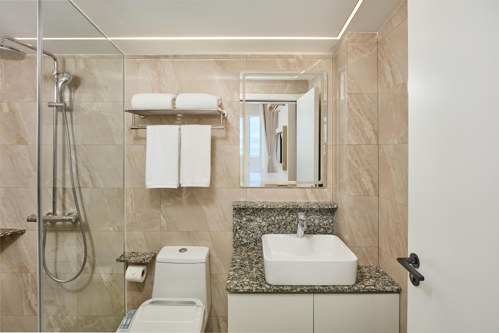 Lime Resort Bohol, a member of Radisson Individuals Premier 59/60
