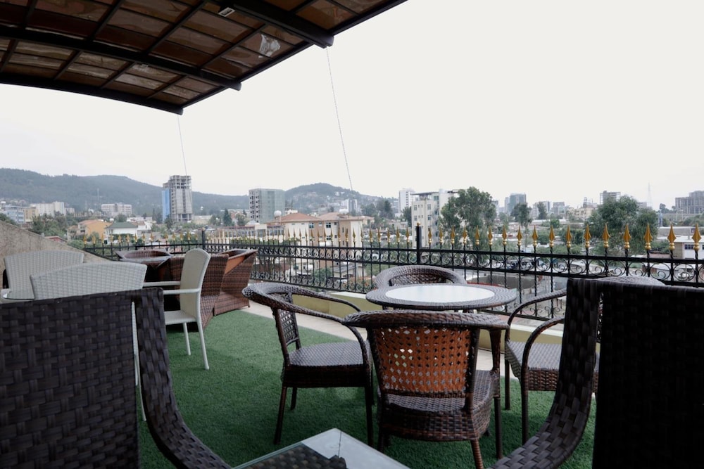 Afropolitan Hotel 36/36
