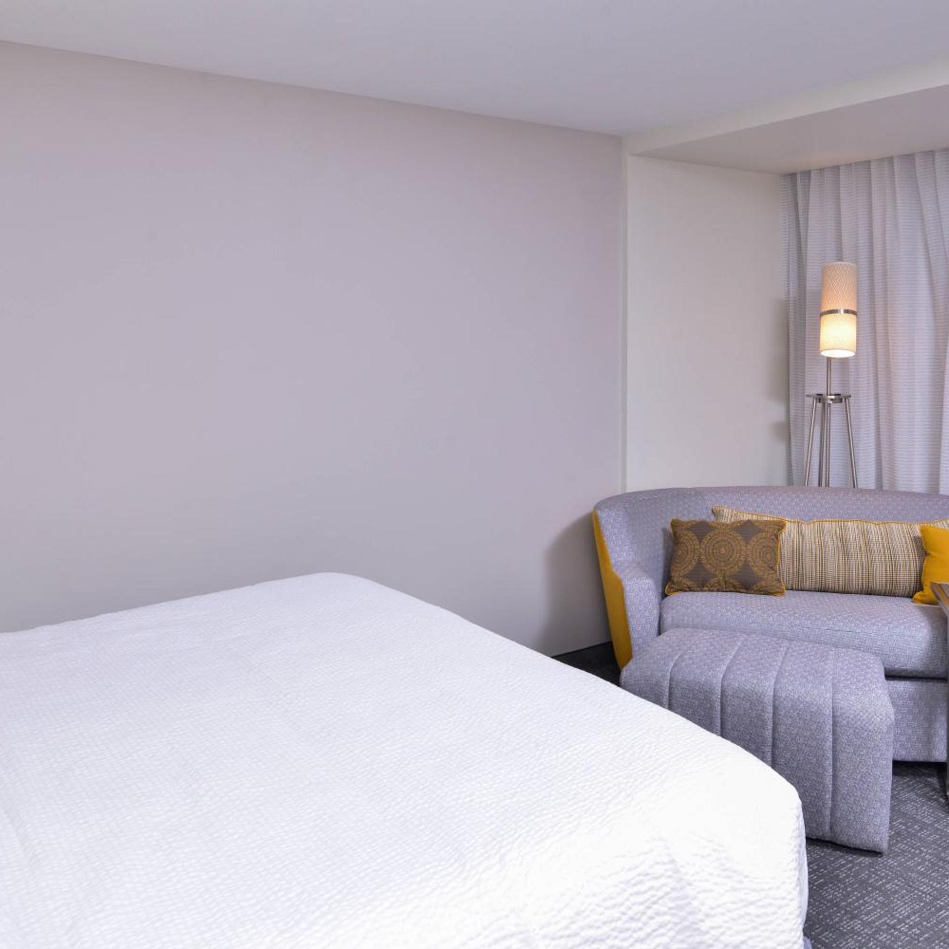 Standard, King Bed, Sofa