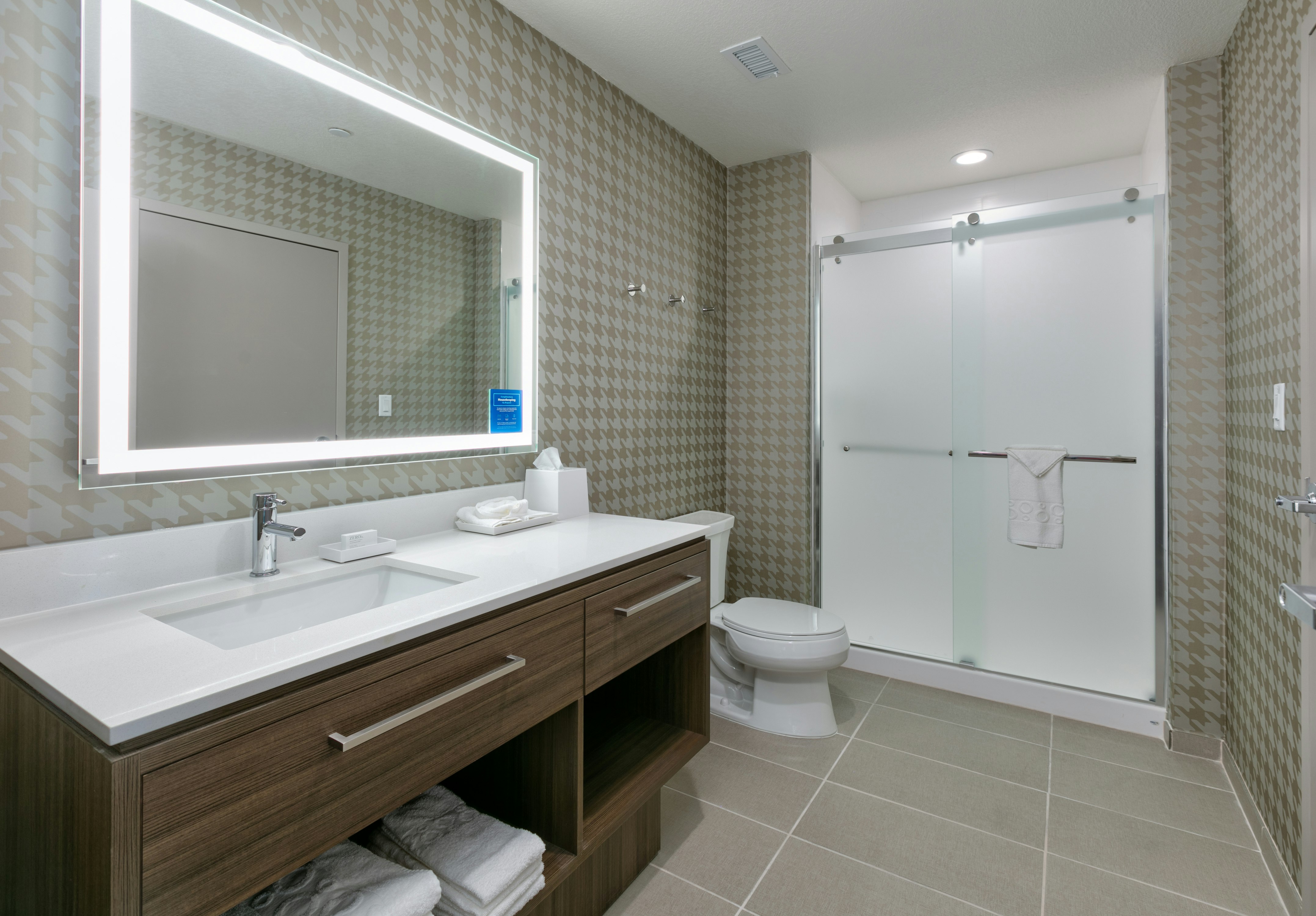 Home2 Suites by Hilton El Campo 50/50
