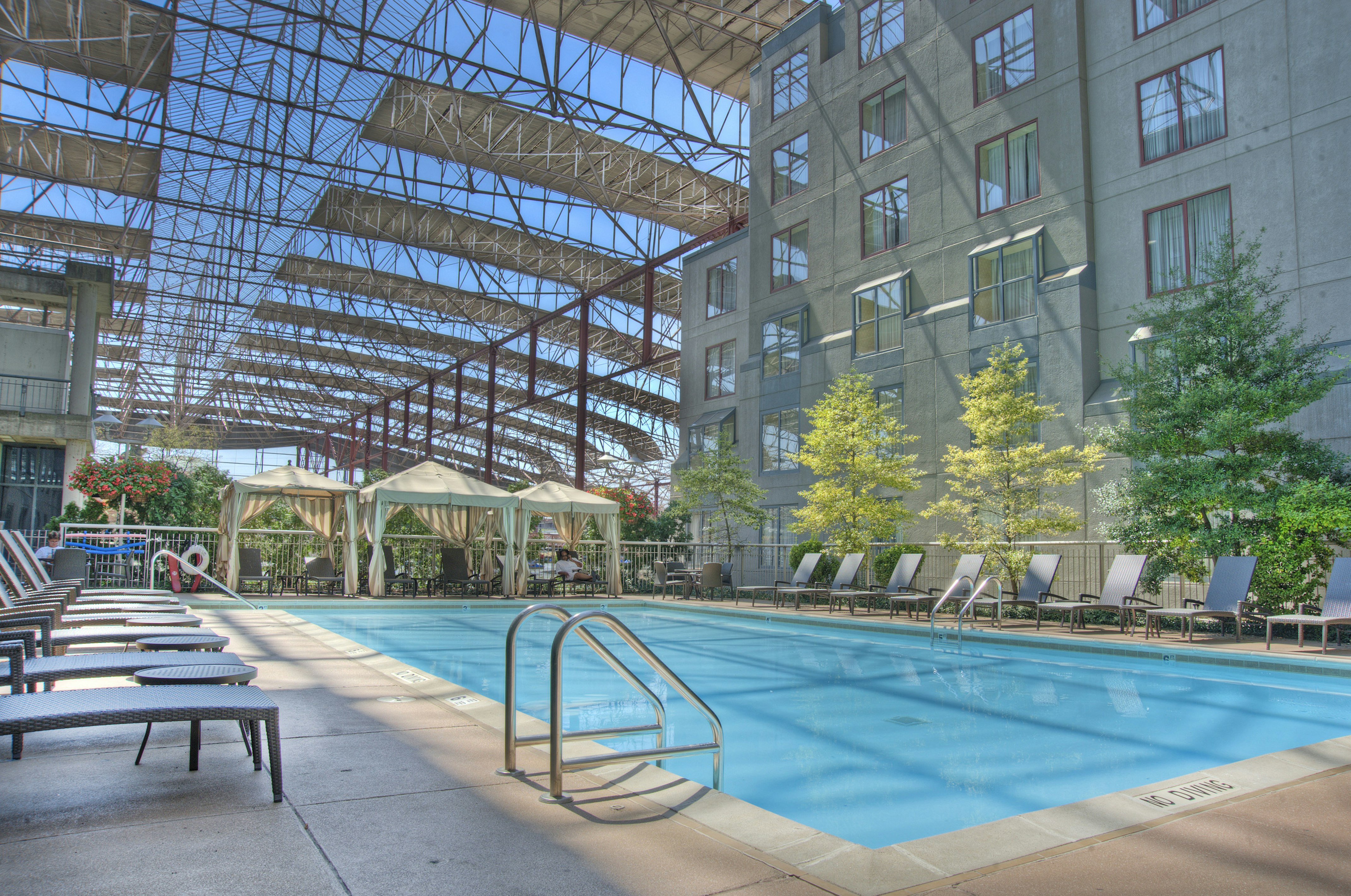 St. Louis Union Station Hotel Curio Collection By Hilton 36/82