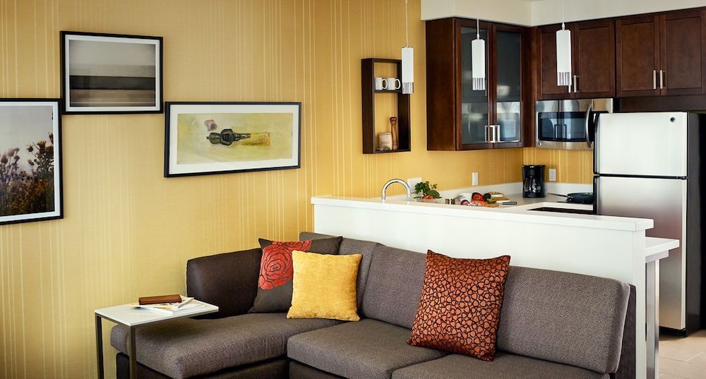 Residence Inn Boulder Canyon Boulevard 33/51