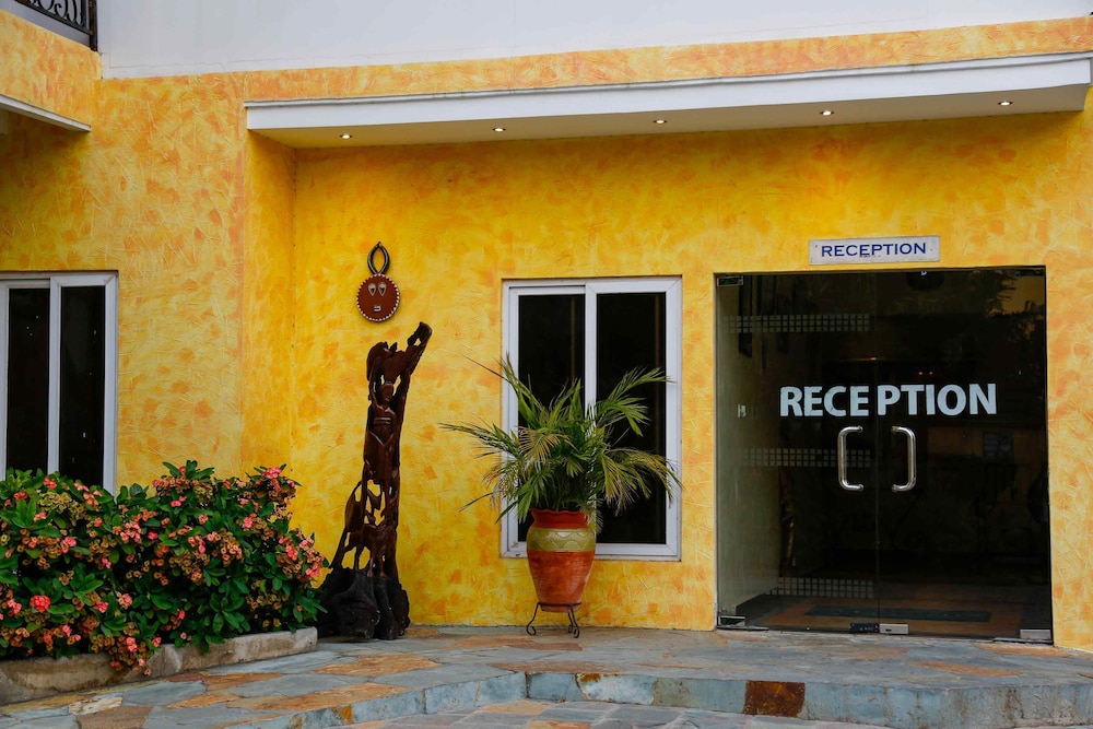 Midindi Hotel 2/61