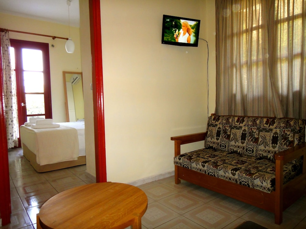 Victorias Rooms 13/23