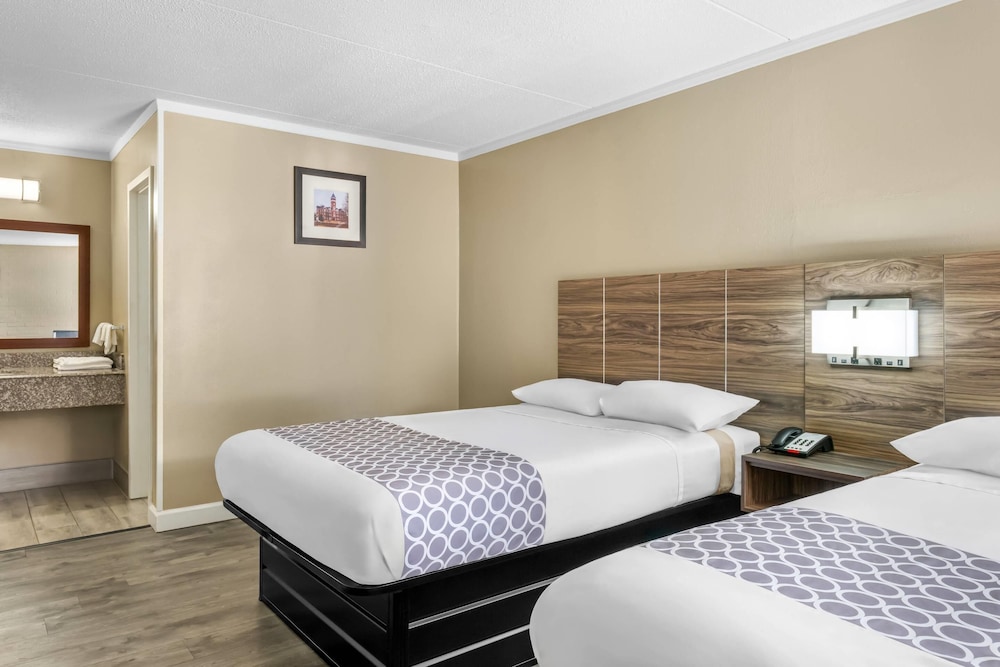 Rodeway Inn Charlotte South 25/52