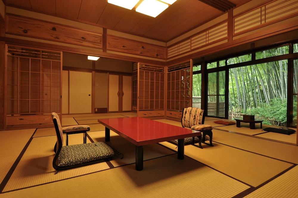 JAPANESE, TOKIWA, OUTDOOR BATH