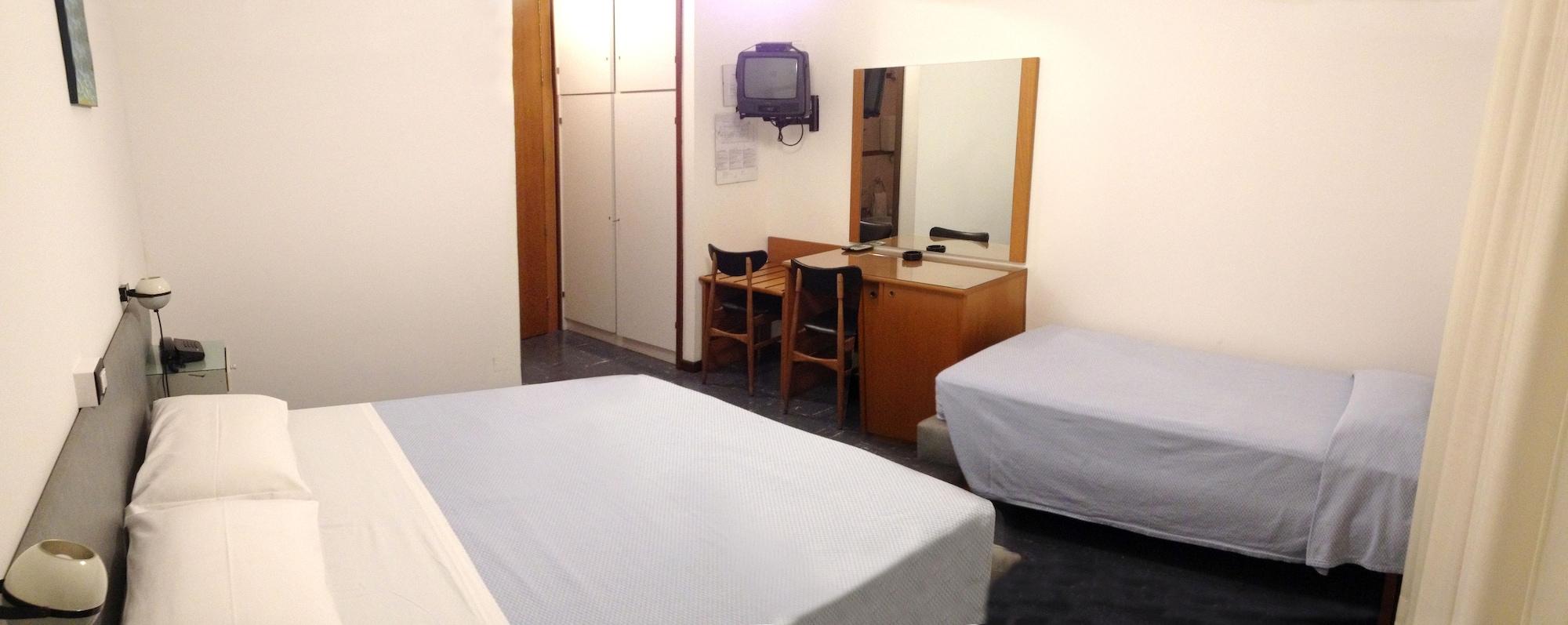 Hotel Quadrifoglio 6/13