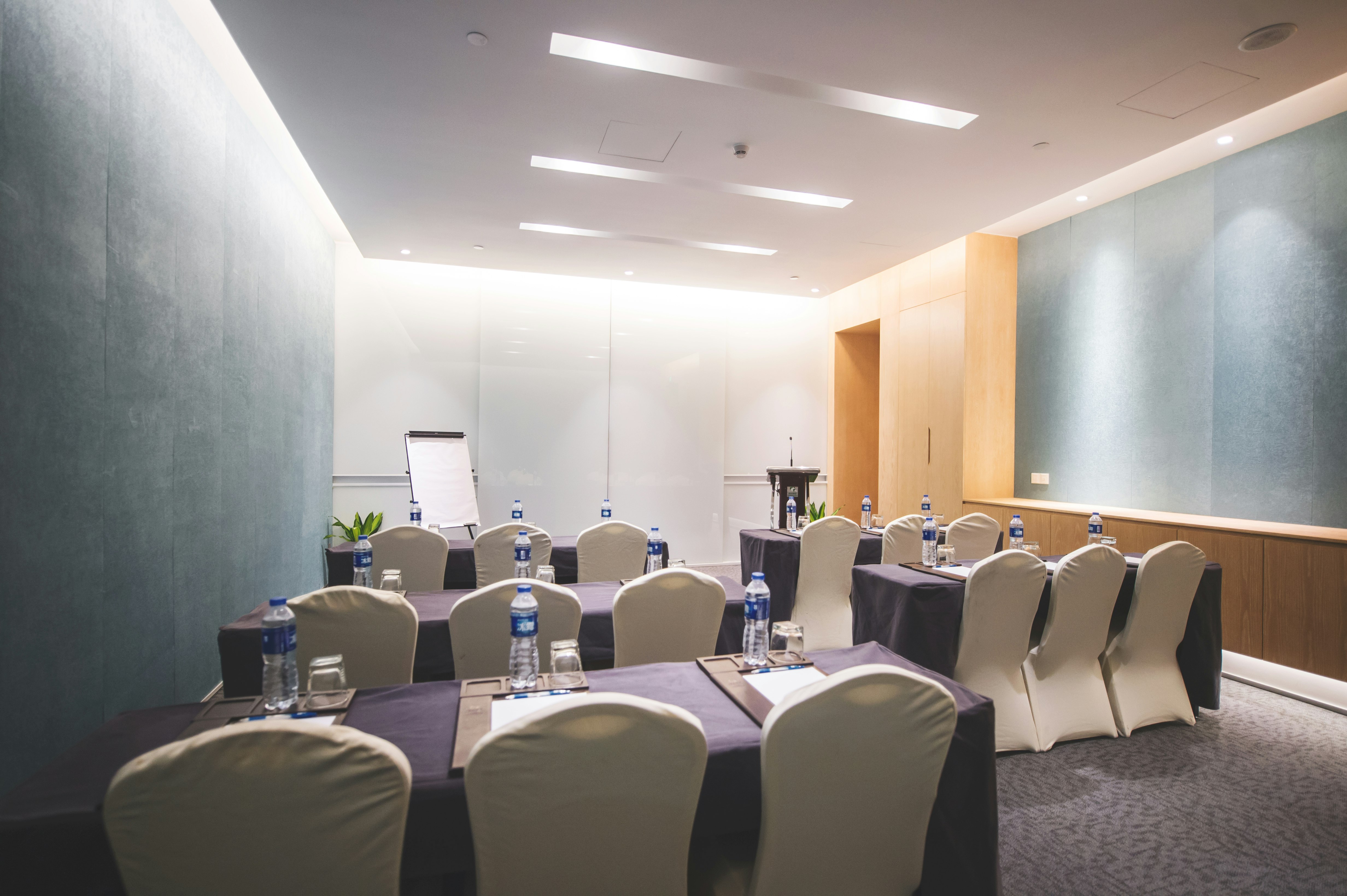 HOLIDAY INN EXPRESS SHANGHAI SONGJIANG FANGTA 47/50
