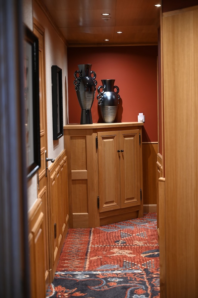 Le Rempart Hotel 2/30