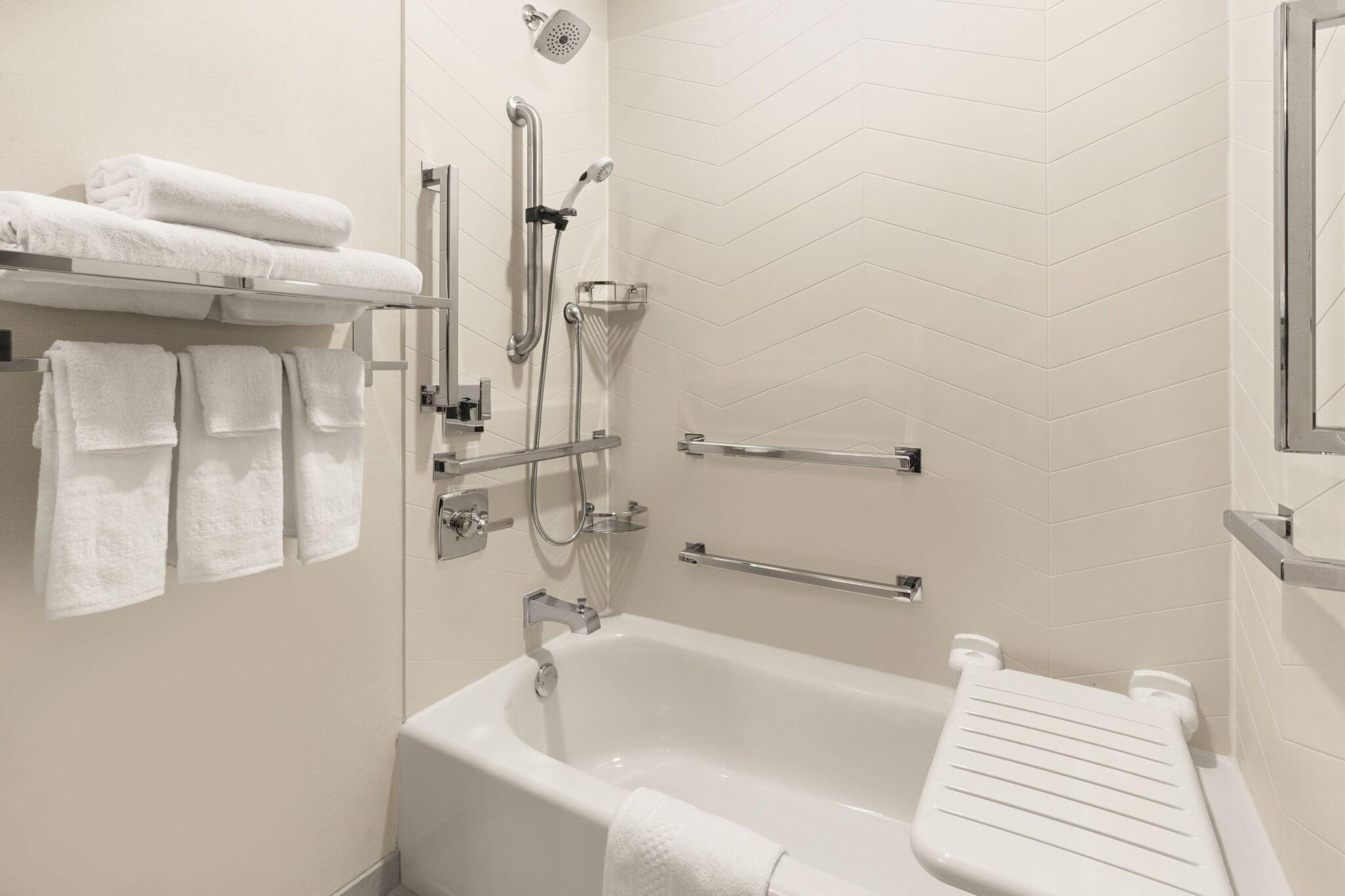 Fairfield Inn & Suites by Marriott Seattle Poulsbo 27/28