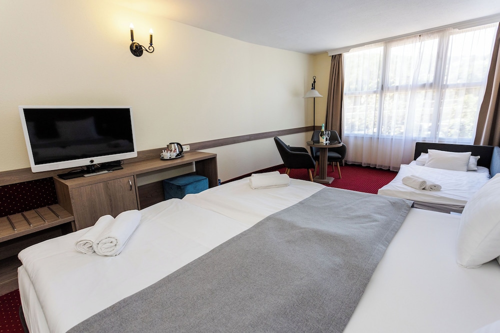 Mediterran Hotel 20/52