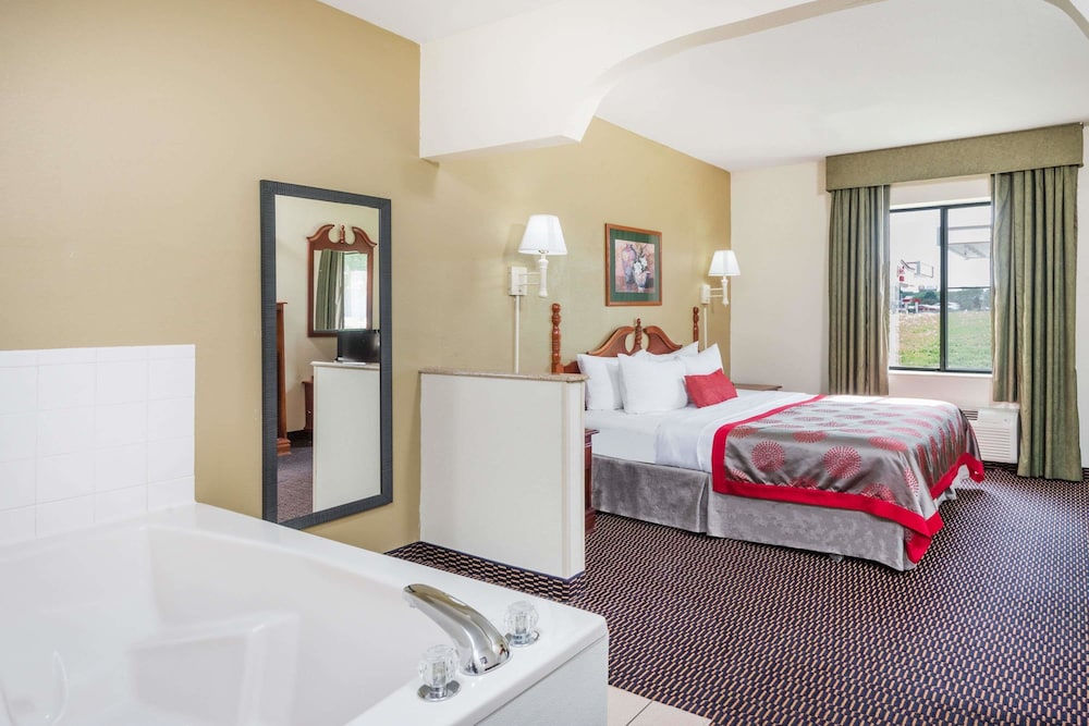 Ramada By Wyndham Columbia 11/51