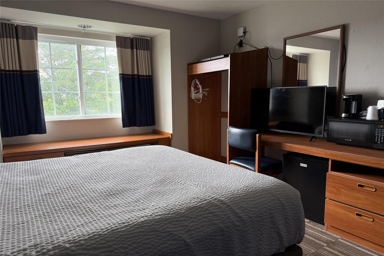 SureStay by Best Western Huntsville East 12/20