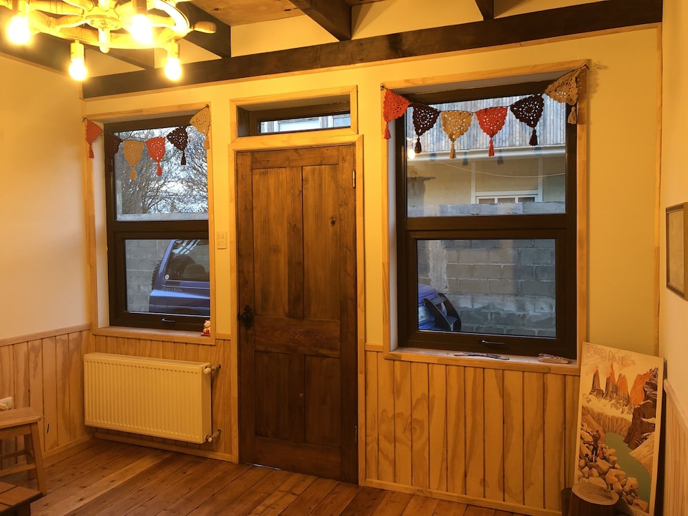 Magellanicus Rustic Suites 5/39