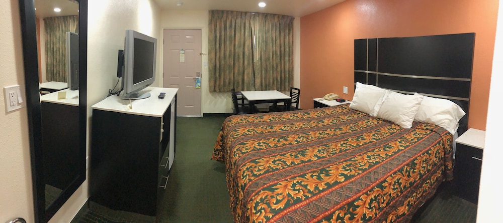 Days Inn by Wyndham Oroville 11/22
