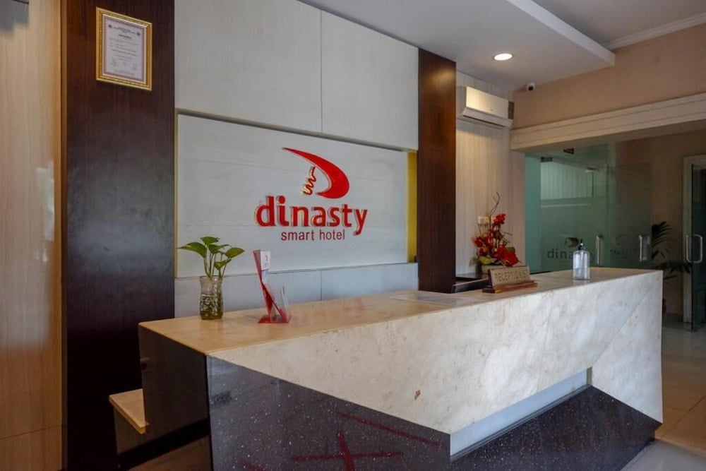 Dinasty Smart Hotel 7/66