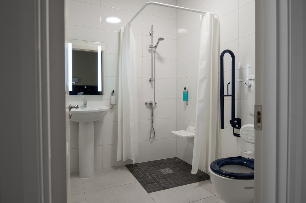 Carriage House, Double Bed, Accessible، Woodenbridge Hotel 3/3