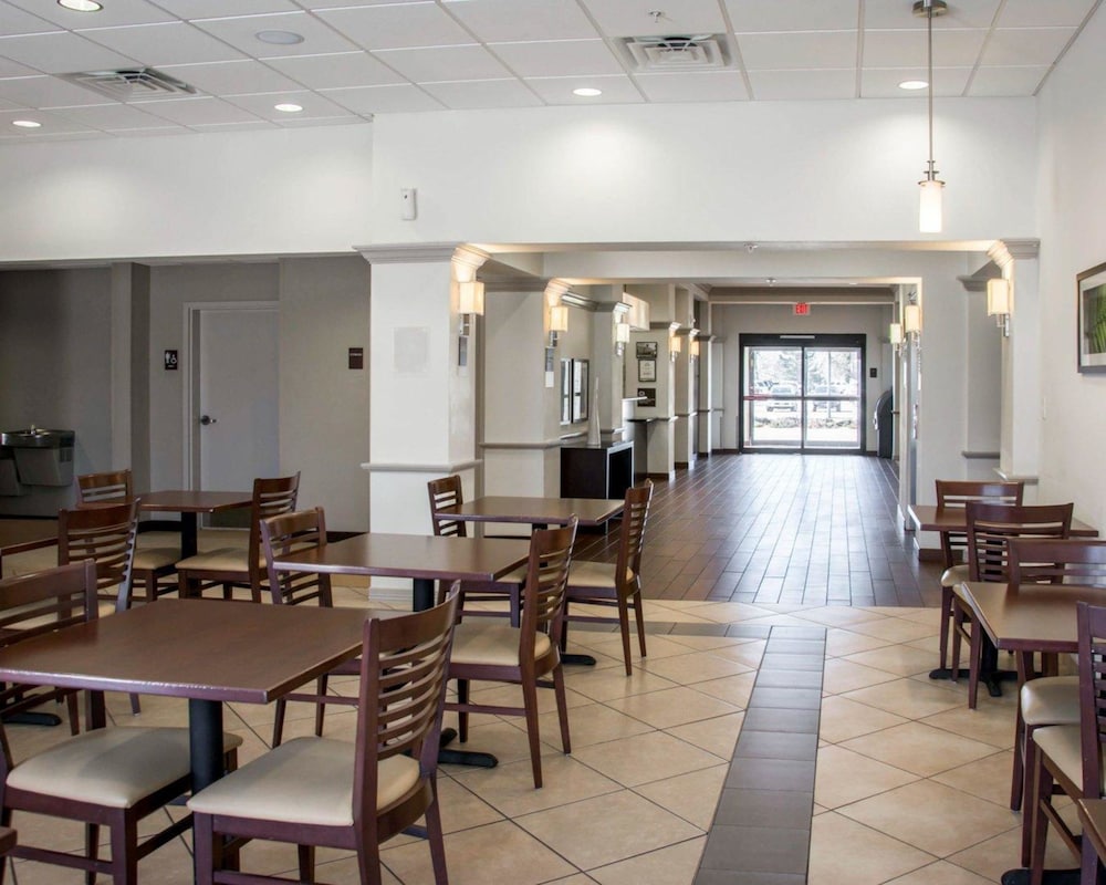Sleep Inn & Suites Shreveport Near Medical Center 42/49