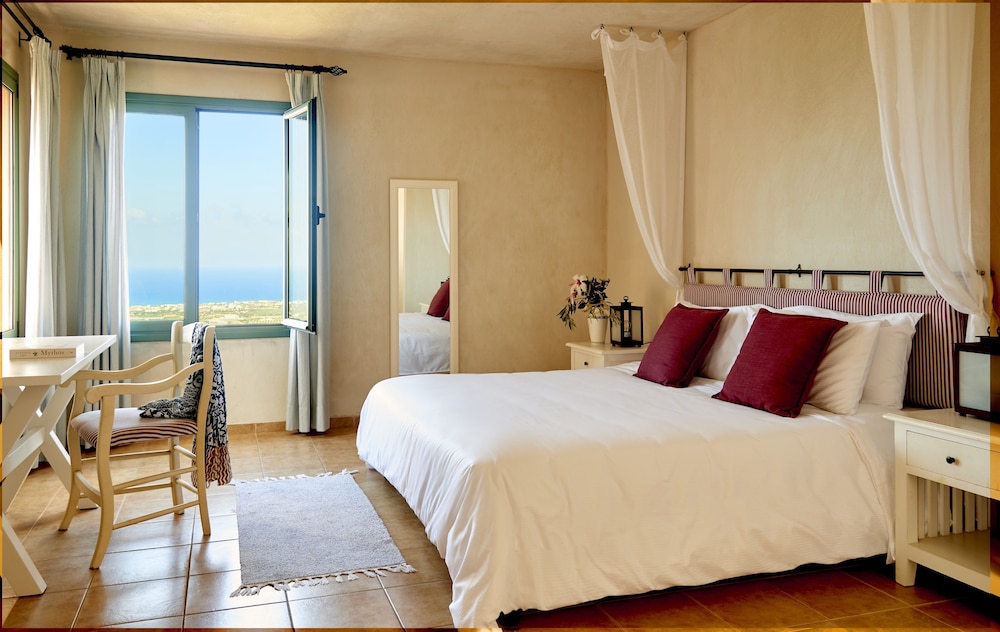 Village Heights Resort 24/63