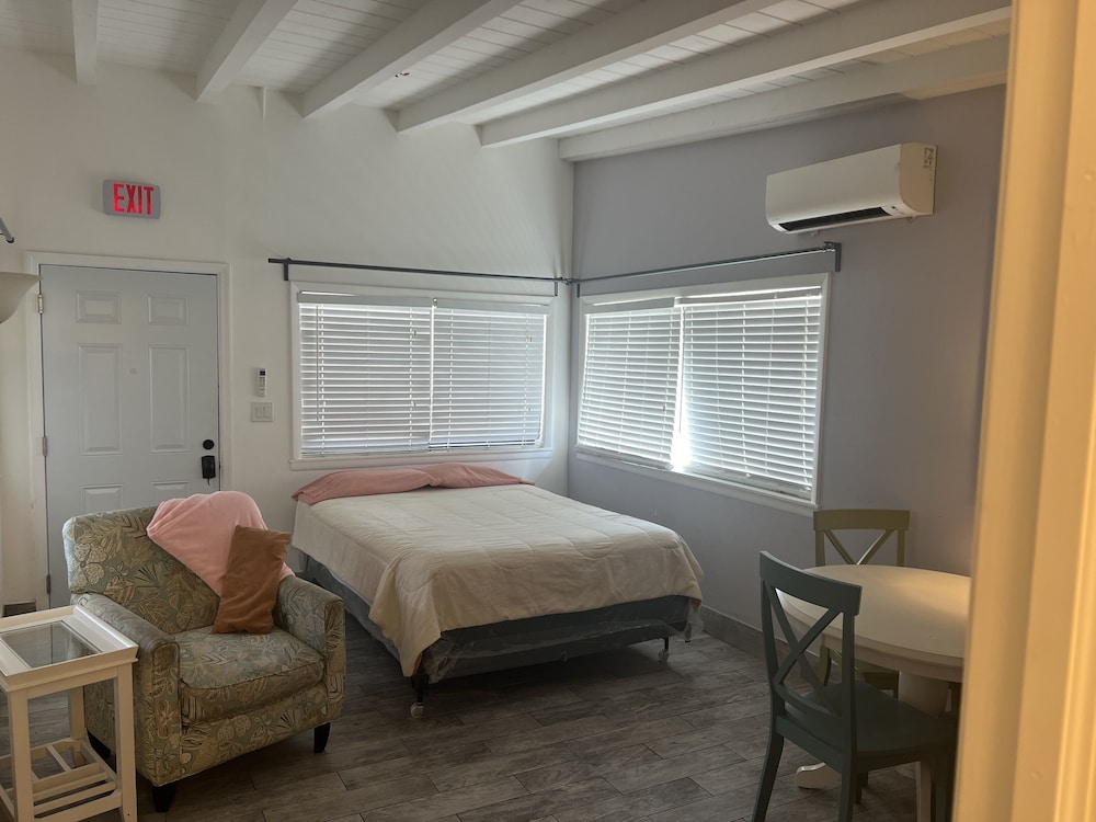 My Sarasota Getaway 9/44