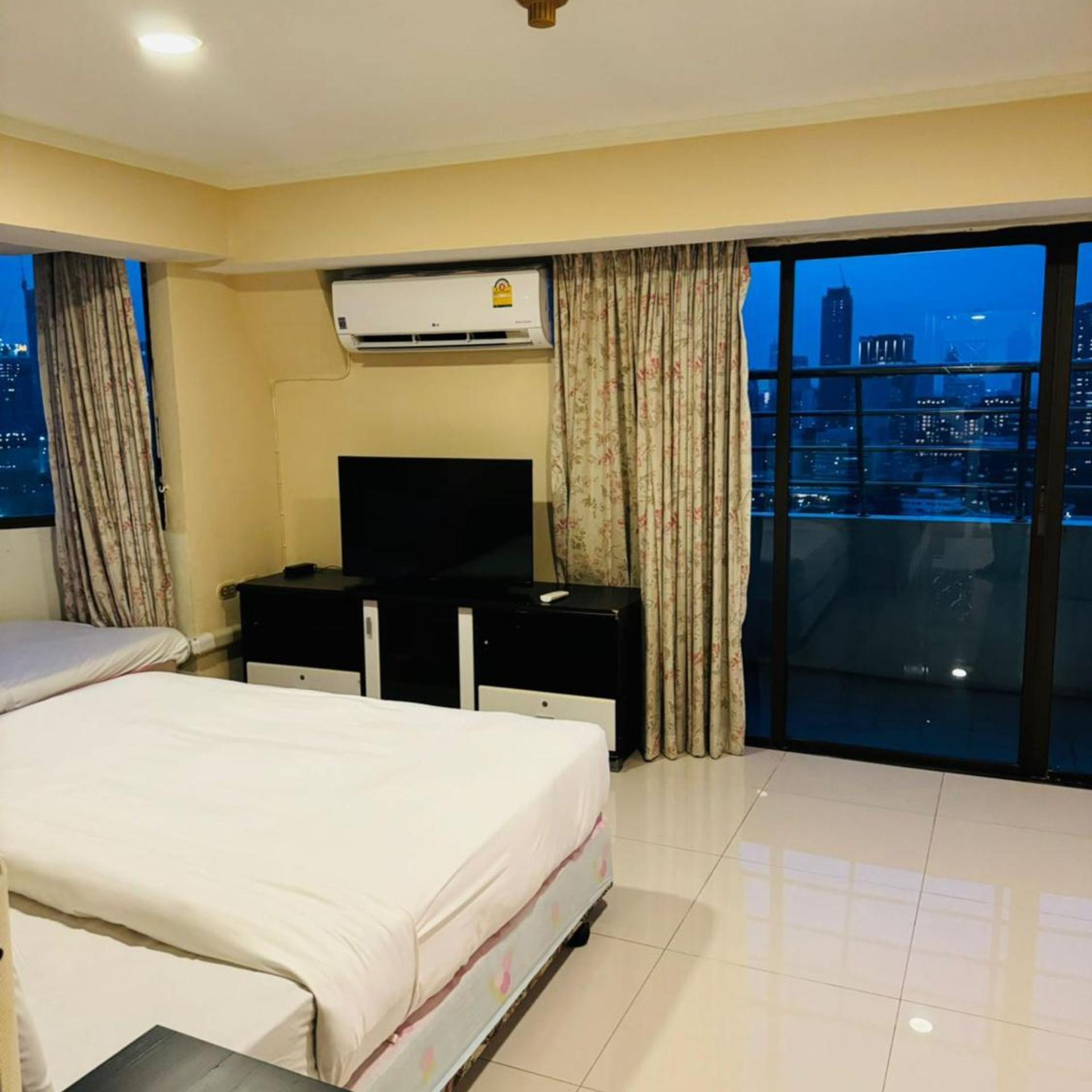 OMNI TOWER SUKHUMVIT NANA BY COMPASS HOSPITALITY 25/61