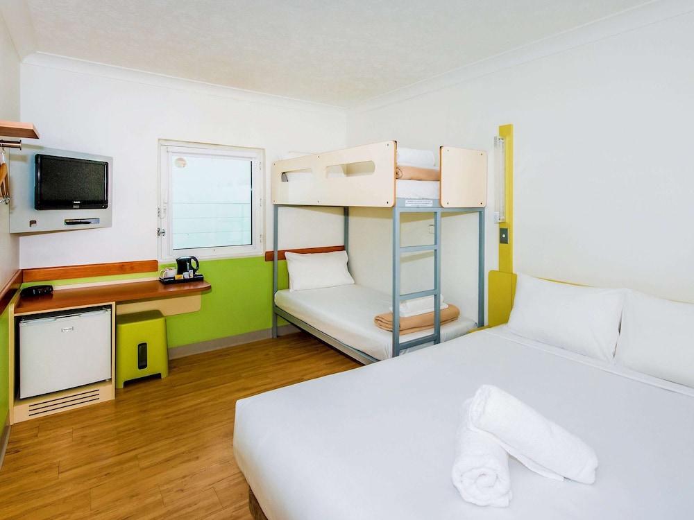 IBIS BUDGET BRISBANE AIRPORT 25/58