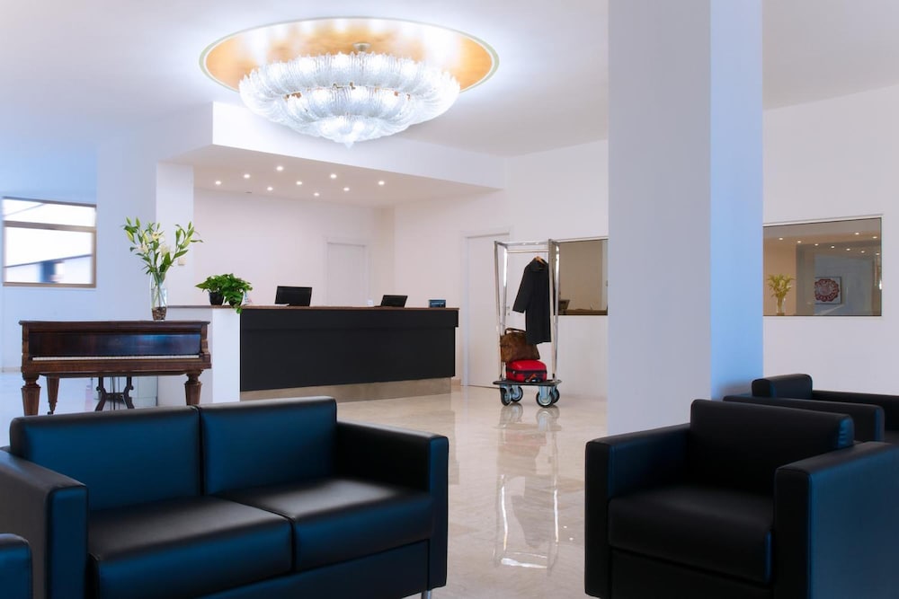CDH Hotel Modena 40/55