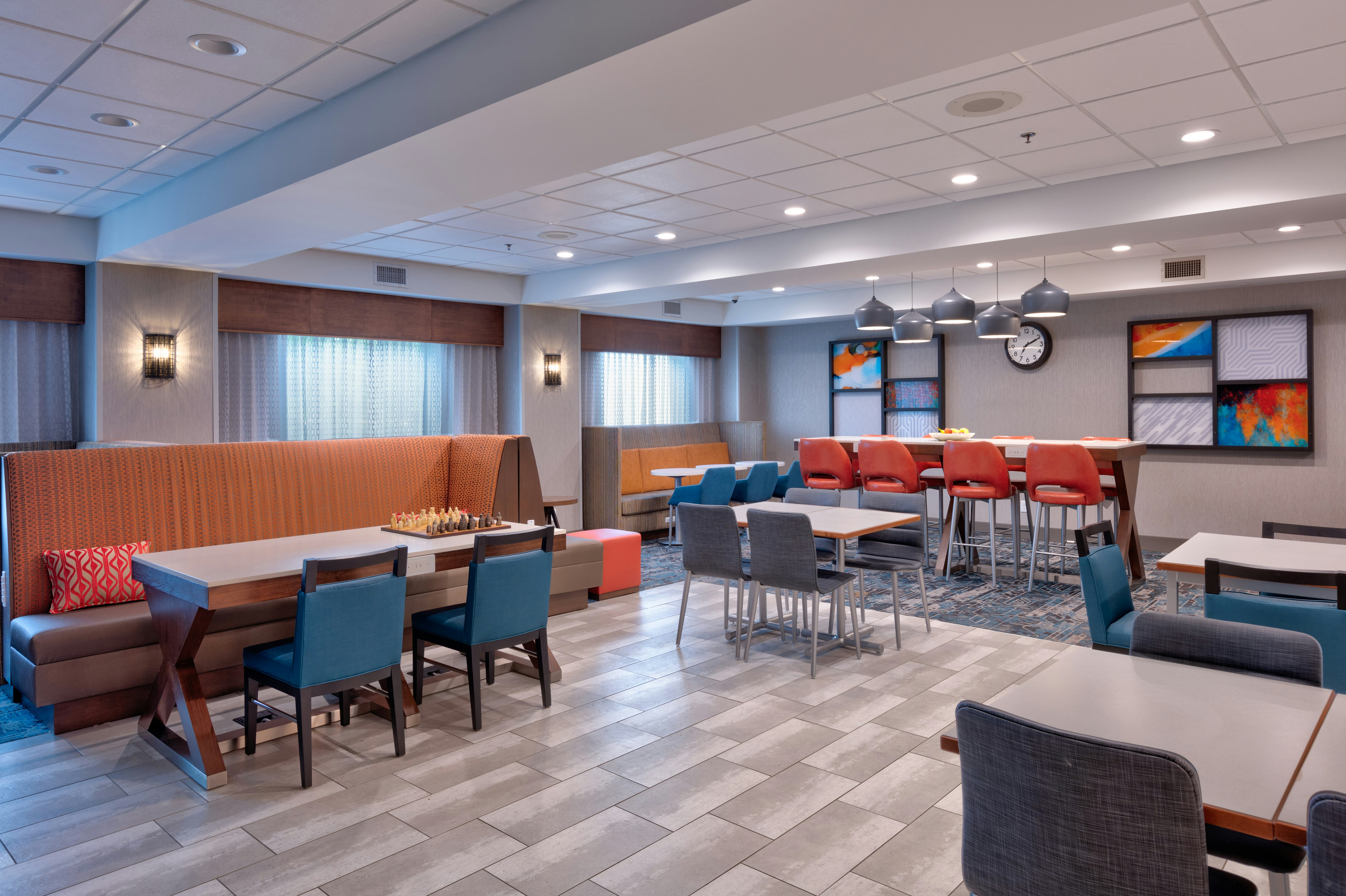 Hampton Inn Norfolk Ne 27/35