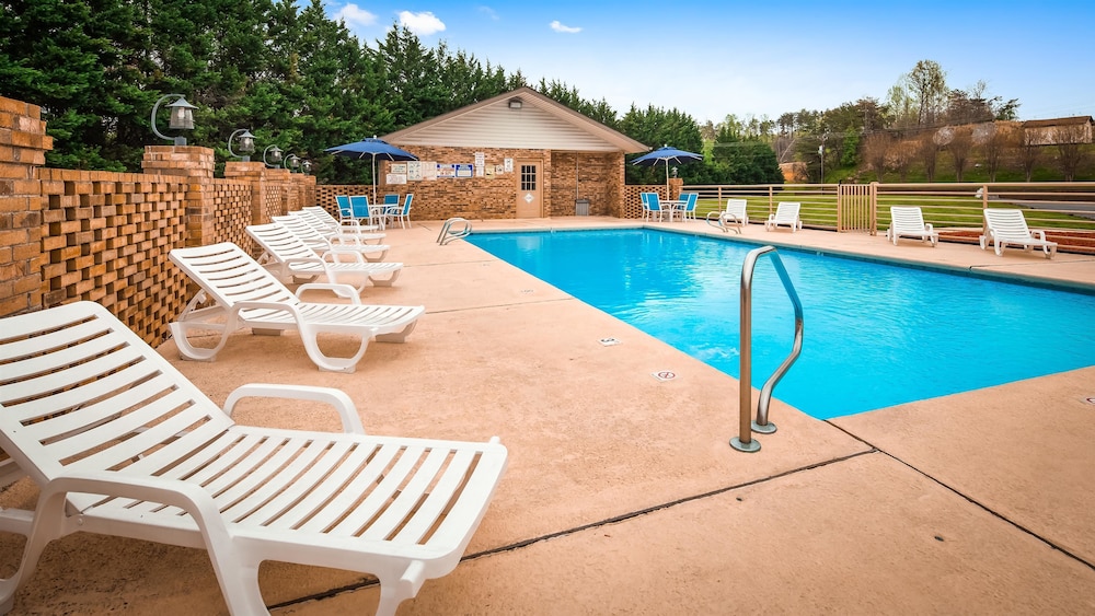 BEST WESTERN BRYSON INN 22/23