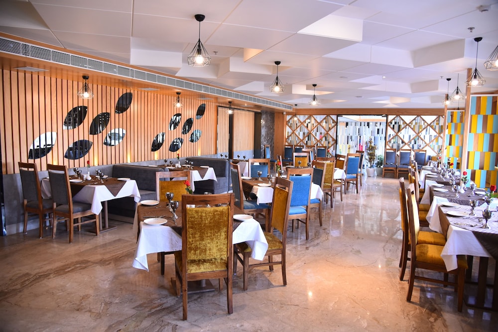 Hotel Narayanam 43/50