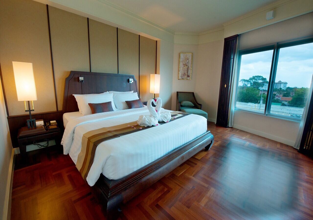 SIAM, CLASSIC, SUITE
