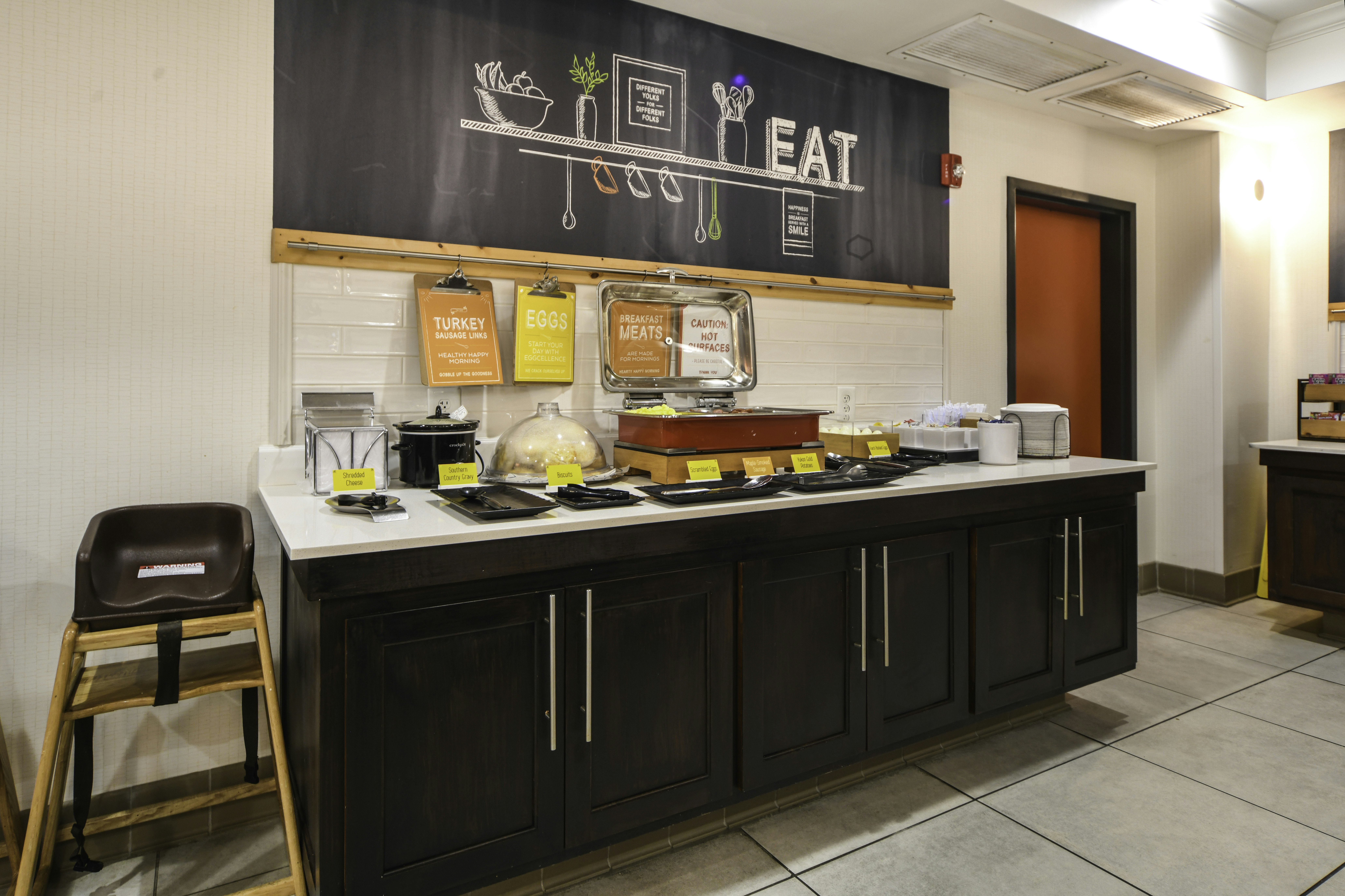 Hampton Inn Bryant 24/37