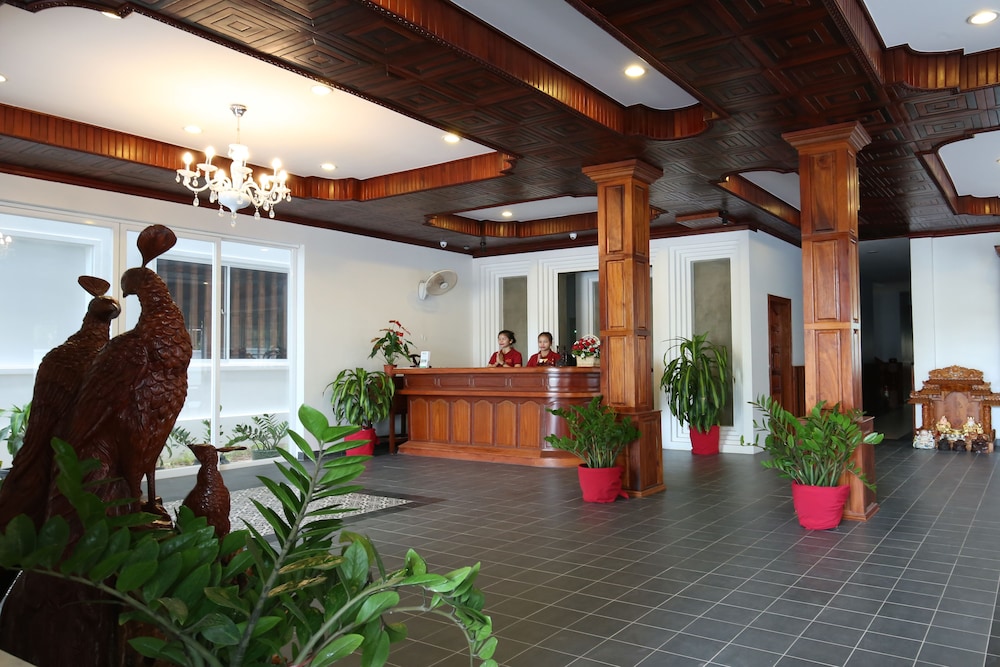 Holy Angkor Hotel 6/65
